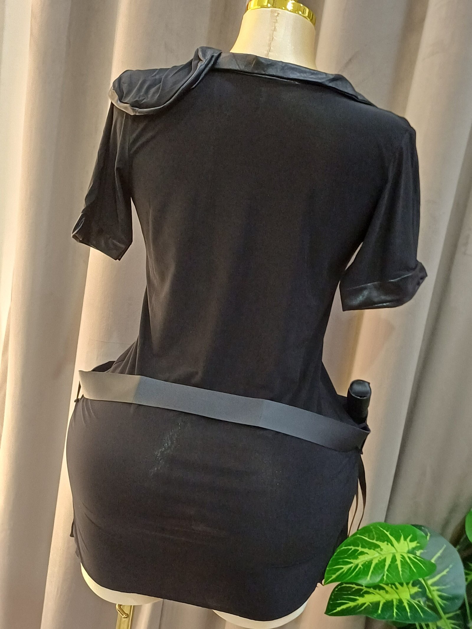 Officer - Image 13