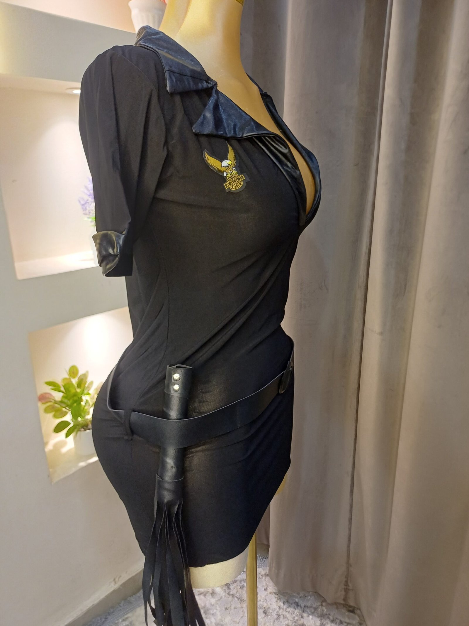 Officer - Image 8